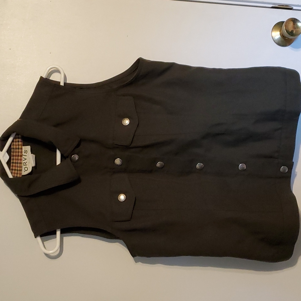 Orvis women's 10 olive green easy large snap button-up vest
